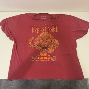 Urban Outfitters Def Leppard 1983 world tour oversized t-shirt